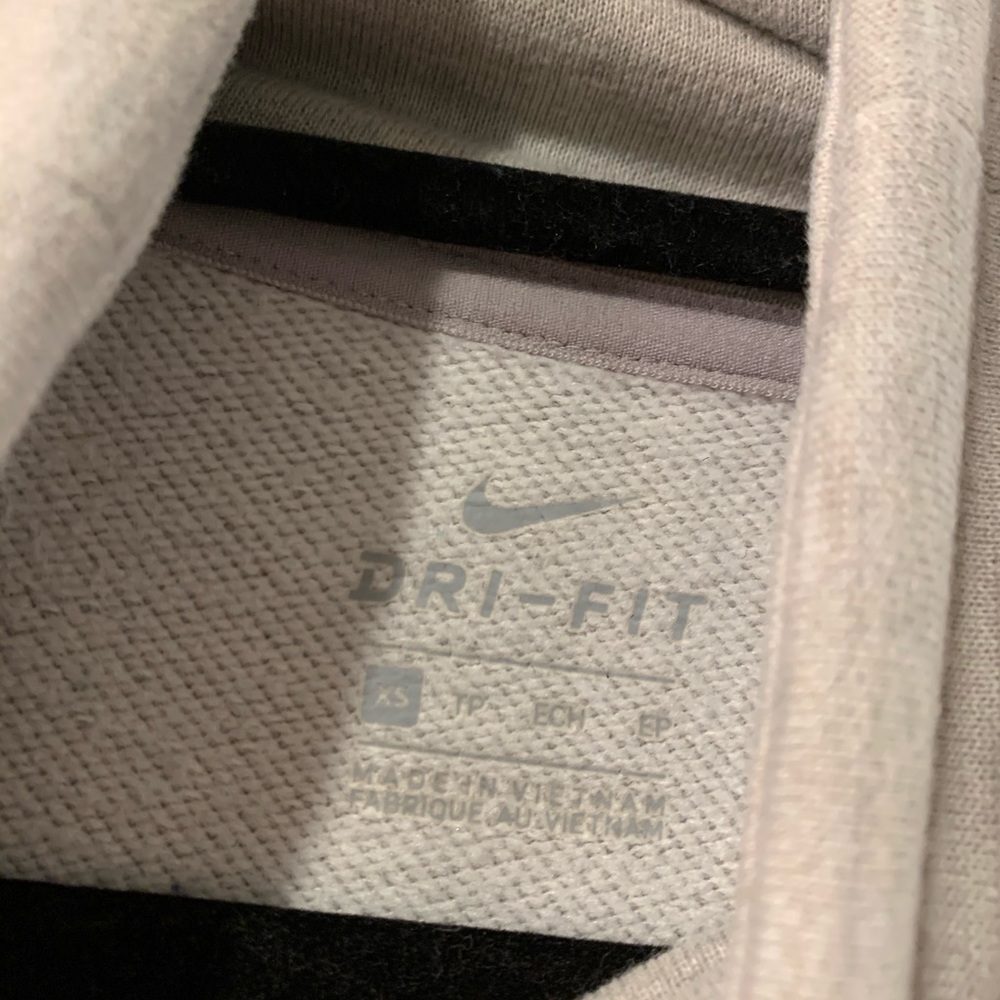 Nike pullover - Picture 4 of 4